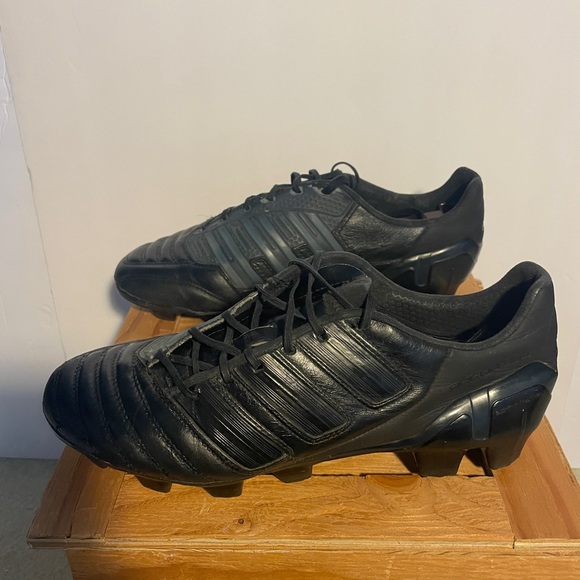 Adidas Predator Adipower TRX FG Blackout Size 8 - Picture 1 of 10